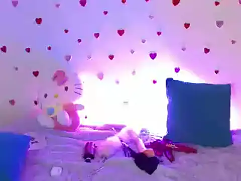 kittycatw online show from March 2, 2025, 9:19 pm