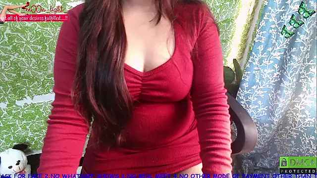  mOOn light  online show from November 4, 2025, 5:11 am