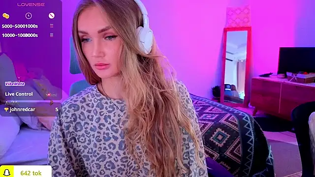 PrincessVS online show from October 23, 2025, 3:27 am