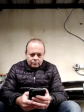 Snapshot of 1Kalandor@xh chatting on October 16, 2025, 6:54 am 1Kalandorxh online show from October 16, 2025, 6:54 am