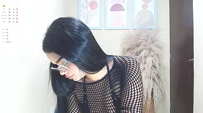 lindsay sweet2 online show from February 2, 2025, 6:58 am