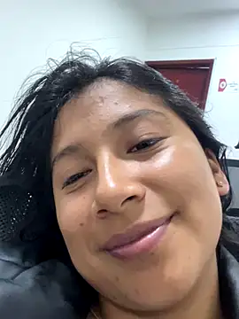 Snapshot of LinnaGardenia chatting on October 1, 2025, 5:50 pm LinnaGardenia online show from October 1, 2025, 5:50 pm