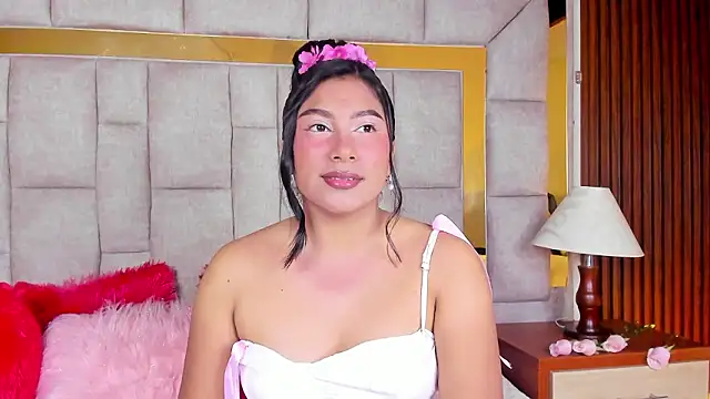 Snapshot of LinnaGardenia chatting on March 3, 2026, 2:57 pm LinnaGardenia online show from March 3, 2026, 2:57 pm