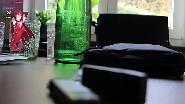 Snapshot of _foxygirl_ chatting on October 13, 2025, 2:40 pm foxygirl online show from October 13, 2025, 2:40 pm