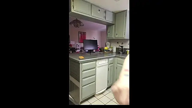 Cloud Master9 online show from October 2, 2025, 6:22 pm