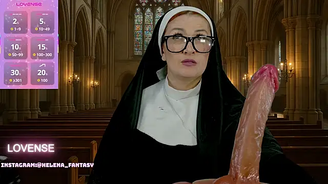 Snapshot of helenas_fantasy chatting on September 21, 2025, 11:43 pm helenas fantasy online show from September 21, 2025, 11:43 pm