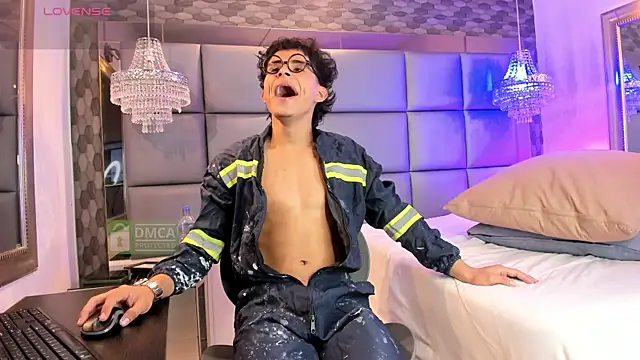 Jhonny-Blake online show from June 18, 2026, 9:09 pm