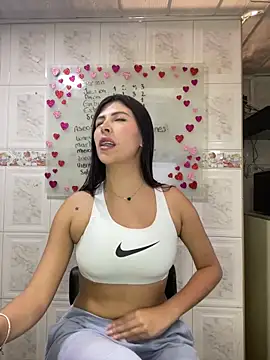 Alanna atm  online show from January 29, 2025, 9:50 pm
