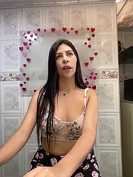 Alanna atm  online show from February 15, 2025, 5:17 pm