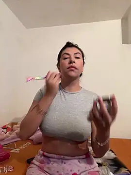 Alanna atm  online show from February 20, 2026, 8:49 am