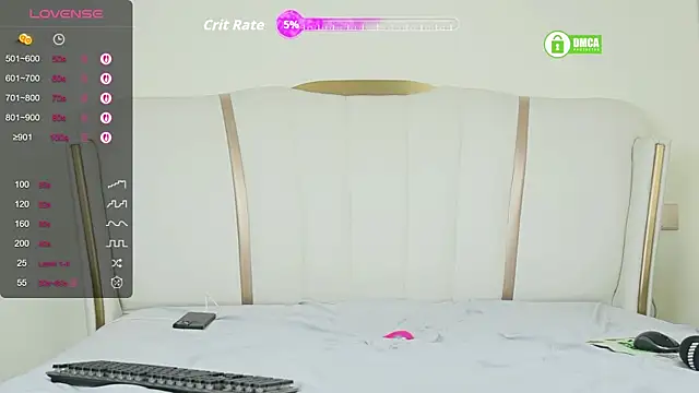 Snapshot of _YouY_ chatting on September 29, 2025, 7:26 am YouY online show from September 29, 2025, 7:26 am