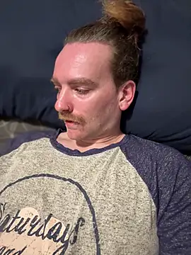 Snapshot of terryhawk chatting on February 16, 2025, 8:11 pm terryhawk online show from February 16, 2025, 8:11 pm