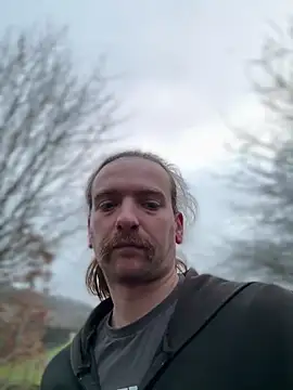 Snapshot of terryhawk chatting on January 17, 2025, 4:15 pm terryhawk online show from January 17, 2025, 4:15 pm