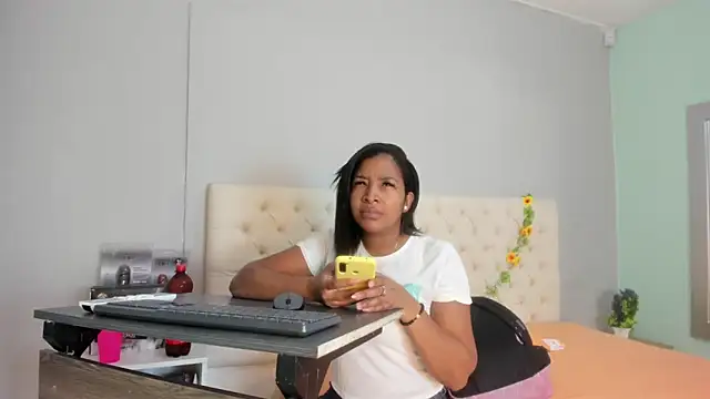 nami sam01 online show from February 26, 2025, 12:27 pm
