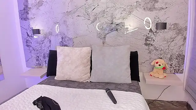 Sofiia-Rubb online show from June 2, 2026, 4:23 am
