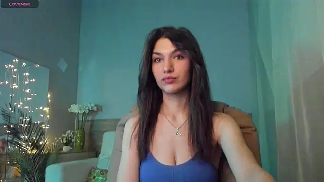 Snapshot of MonicaVii chatting on March 20, 2025, 10:51 pm MonicaVii online show from March 20, 2025, 10:51 pm