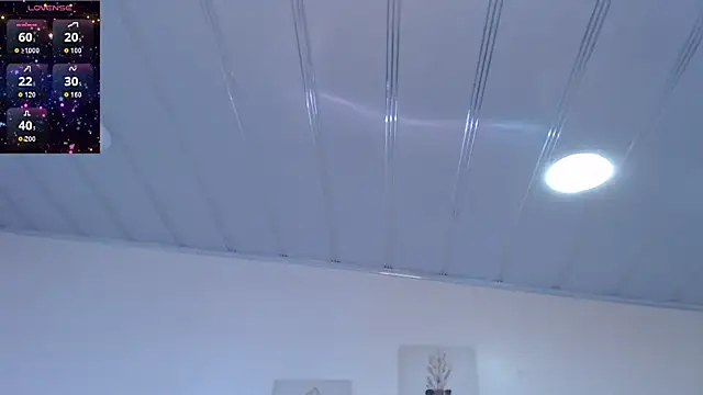 candy lux  online show from May 31, 2026, 3:51 pm