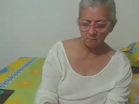 Snapshot of candy_mature_ chatting on March 7, 2025, 2:04 am candy mature online show from March 7, 2025, 2:04 am