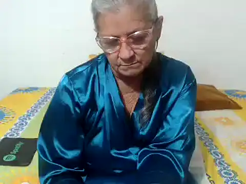 Snapshot of candy_mature_ chatting on March 21, 2025, 2:07 am candy mature online show from March 21, 2025, 2:07 am