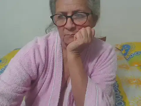 Snapshot of candy_mature_ chatting on March 12, 2025, 2:30 am candy mature online show from March 12, 2025, 2:30 am