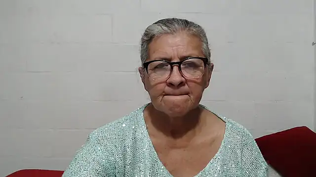 Snapshot of candy_mature_ chatting on October 12, 2025, 11:22 am candy mature online show from October 12, 2025, 11:22 am