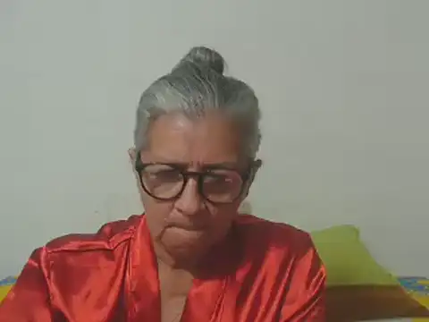 Snapshot of candy_mature_ chatting on March 19, 2025, 10:20 pm candy mature online show from March 19, 2025, 10:20 pm