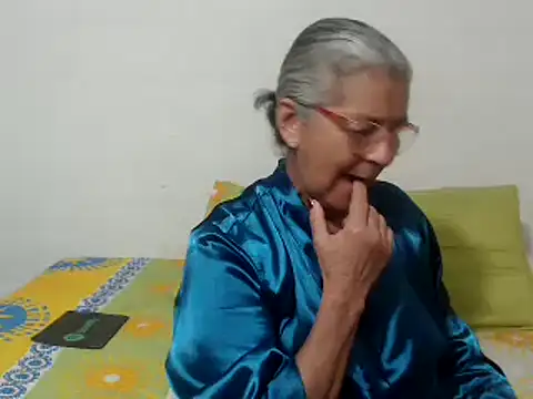 Snapshot of candy_mature_ chatting on March 20, 2025, 7:57 pm candy mature online show from March 20, 2025, 7:57 pm