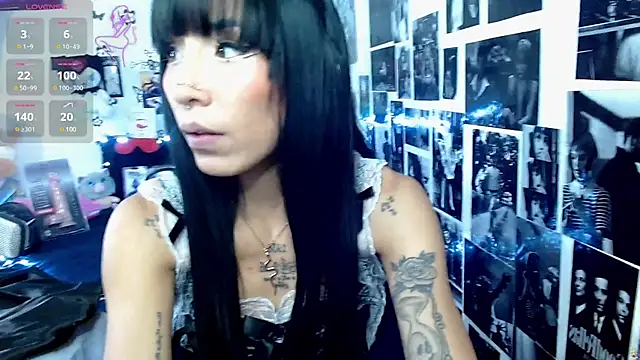 Snapshot of Samantha_G chatting on January 19, 2025, 9:02 pm Samantha G online show from January 19, 2025, 9:02 pm