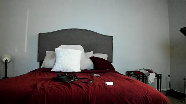 Snapshot of yiauana chatting on September 25, 2025, 4:07 am yiauana online show from September 25, 2025, 4:07 am