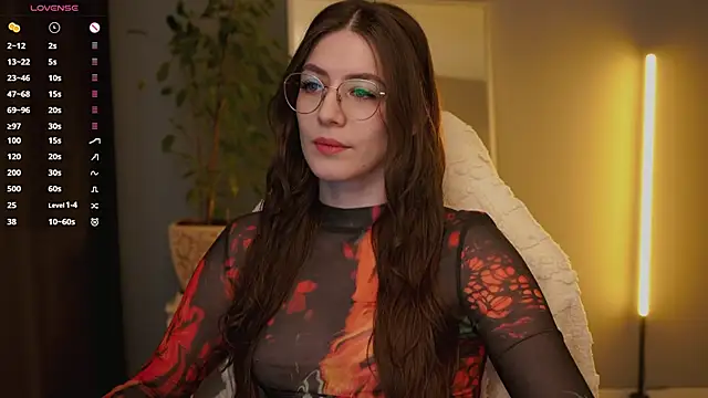 Snapshot of Ester_Hill chatting on February 5, 2026, 3:13 am Ester Hill online show from February 5, 2026, 3:13 am