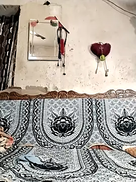 BadBoySmoker7070 online show from November 9, 2025, 1:59 pm