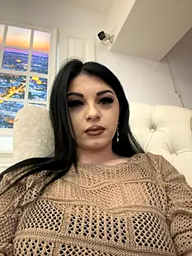 Snapshot of EmilyColle_ chatting on October 9, 2025, 10:49 am EmilyColle  online show from October 9, 2025, 10:49 am