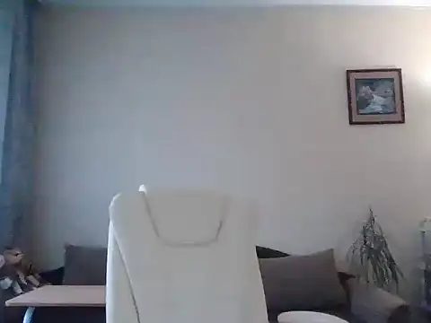 SofiyaPetrova online show from November 4, 2025, 12:42 pm