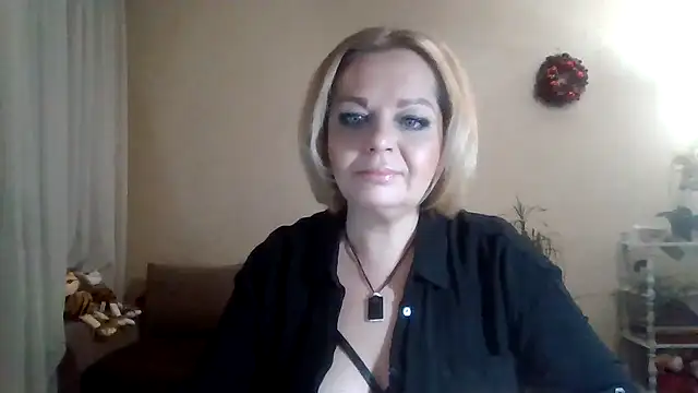 SofiyaPetrova online show from February 9, 2025, 5:22 pm