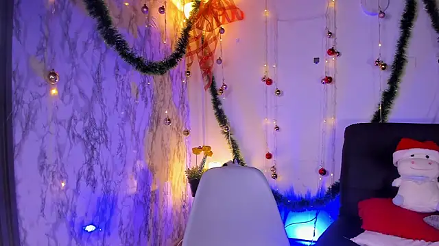 chloe blue online show from January 8, 2026, 11:38 am