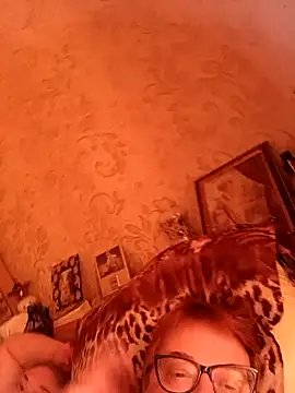 Baunti5555 online show from February 21, 2026, 1:02 pm