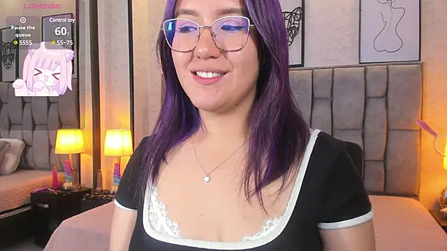 Snapshot of sweet--emily chatting on March 19, 2025, 8:55 am sweet--emily online show from March 19, 2025, 8:55 am