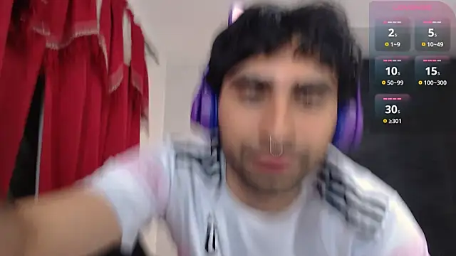 Snapshot of MilanZaire chatting on March 8, 2025, 4:01 am MilanZaire online show from March 8, 2025, 4:01 am