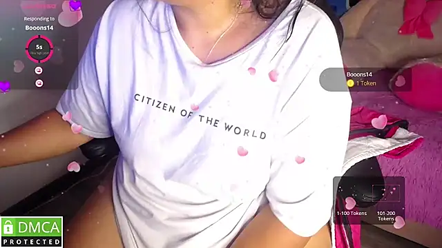 KittyHot20 online show from October 5, 2025, 4:09 pm