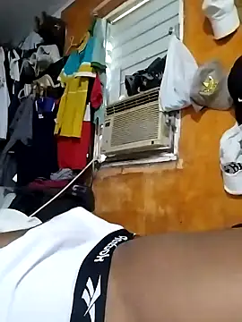 Snapshot of Negroricobaby chatting on December 1, 2024, 4:45 pm Negroricobaby online show from December 1, 2024, 4:45 pm