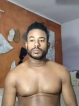 Snapshot of Negroricobaby chatting on February 4, 2025, 5:42 am Negroricobaby online show from February 4, 2025, 5:42 am