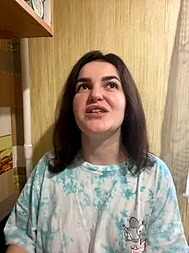 Karolina llove online show from December 3, 2024, 9:28 am