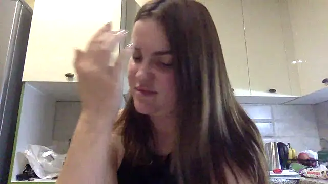 Snapshot of Karolina_llove chatting on September 30, 2025, 8:04 pm Karolina llove online show from September 30, 2025, 8:04 pm