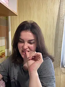 Karolina llove online show from December 31, 2024, 8:48 am