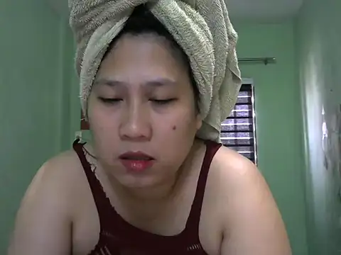 sweetsexysmile online show from February 27, 2026, 1:17 am