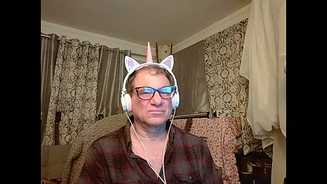 coryassman online show from February 11, 2025, 11:20 am