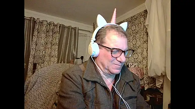 coryassman online show from February 9, 2025, 11:04 am