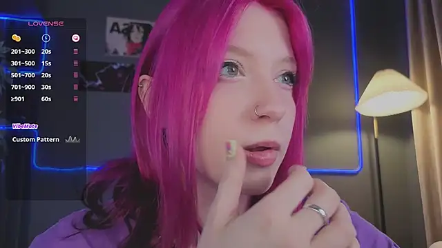 arielabradberry online show from May 27, 2026, 11:17 am