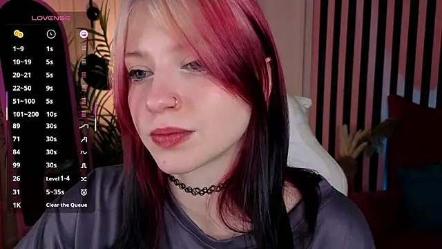 Snapshot of arielabradberry chatting on September 20, 2025, 2:33 pm arielabradberry online show from September 20, 2025, 2:33 pm