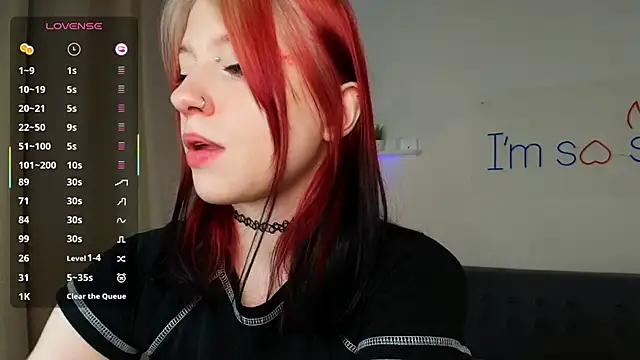 Snapshot of arielabradberry chatting on September 21, 2025, 2:44 pm arielabradberry online show from September 21, 2025, 2:44 pm